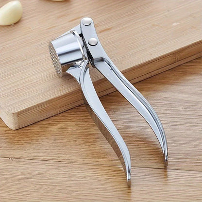 Heavy Duty Garlic Press, Multi-Tool. 18cm