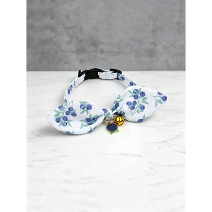 1pc Bowknot Cat Collar With Blueberry Fruit Print