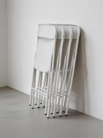 White PP Cushion Folding Stackable Chairs Pack For Outdoor